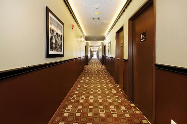 Best Western Plus Seawall Inn & Suites By The Beach image 15