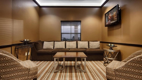 Best Western Plus Seawall Inn & Suites By The Beach image 6